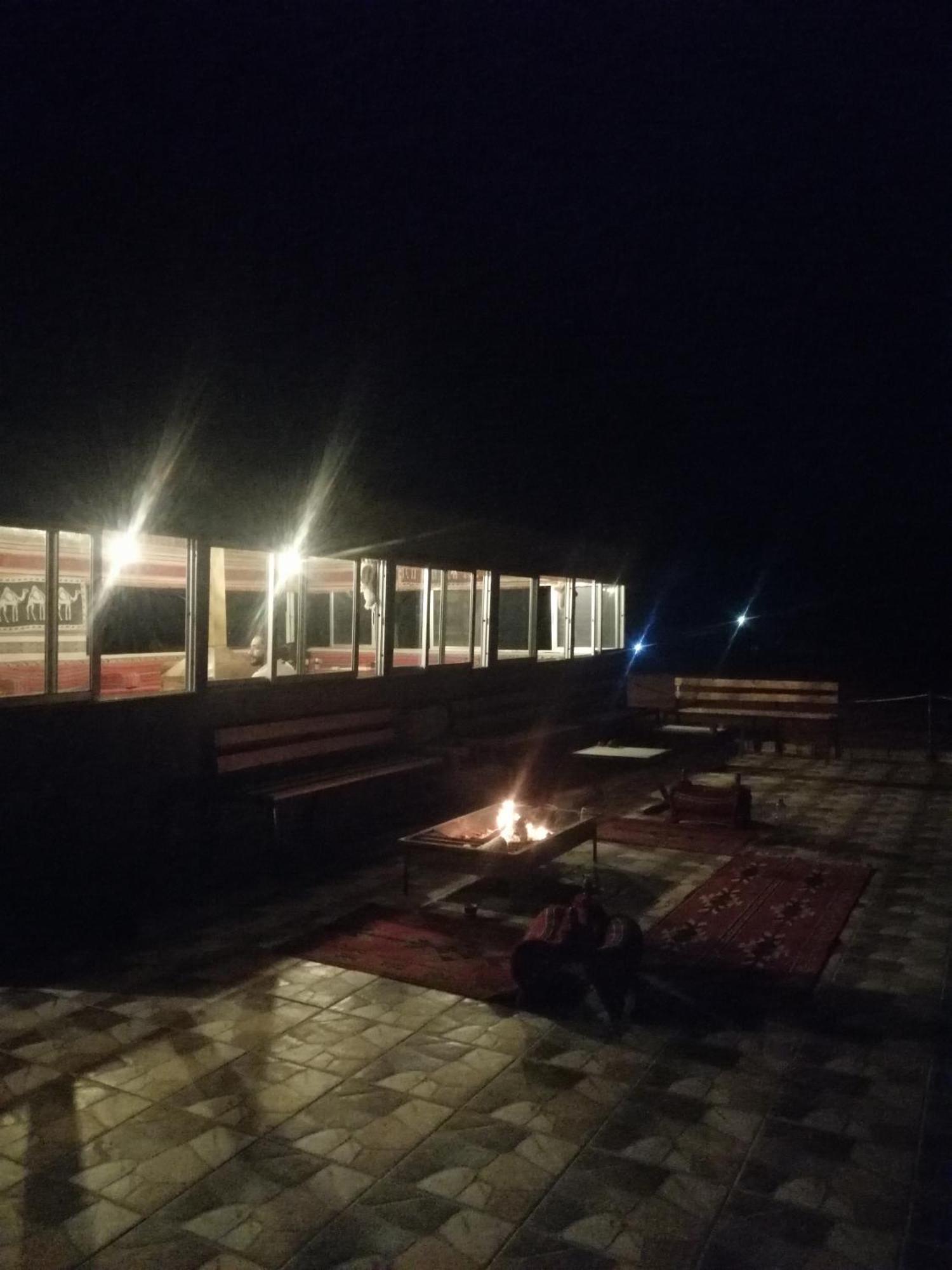 Omar Ghazi Camp Hotel Wadi Rum Exterior photo